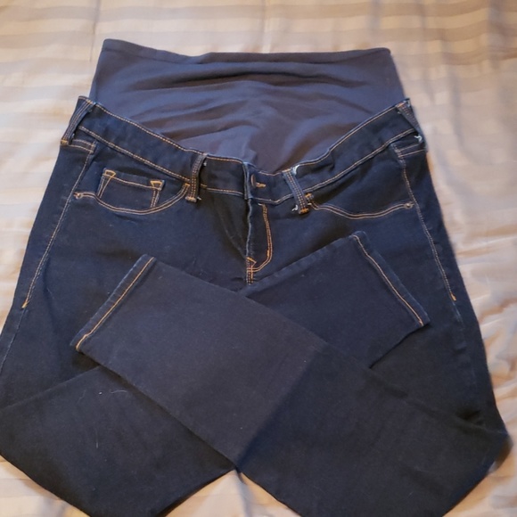 Old Navy Rockstar Maternity jeans - Picture 1 of 4